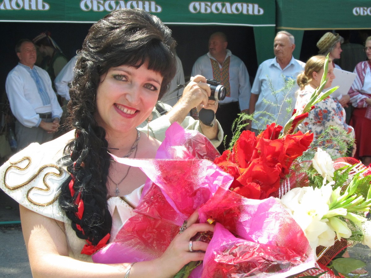 Фото: Вручення почесного звання (Лемківська Ватра 2012) - Надія Кулик