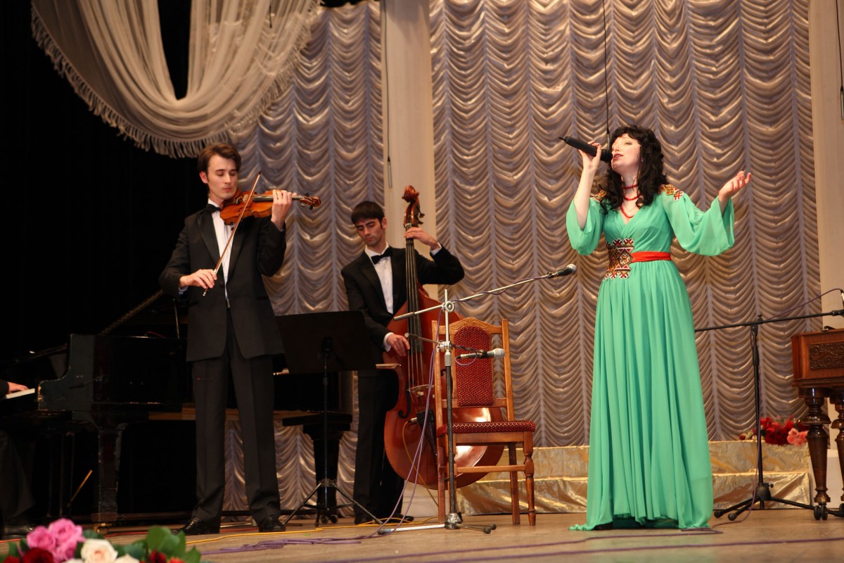 Фото: Ой, співаночки мої (творчий вечір 2011) - Надія Кулик