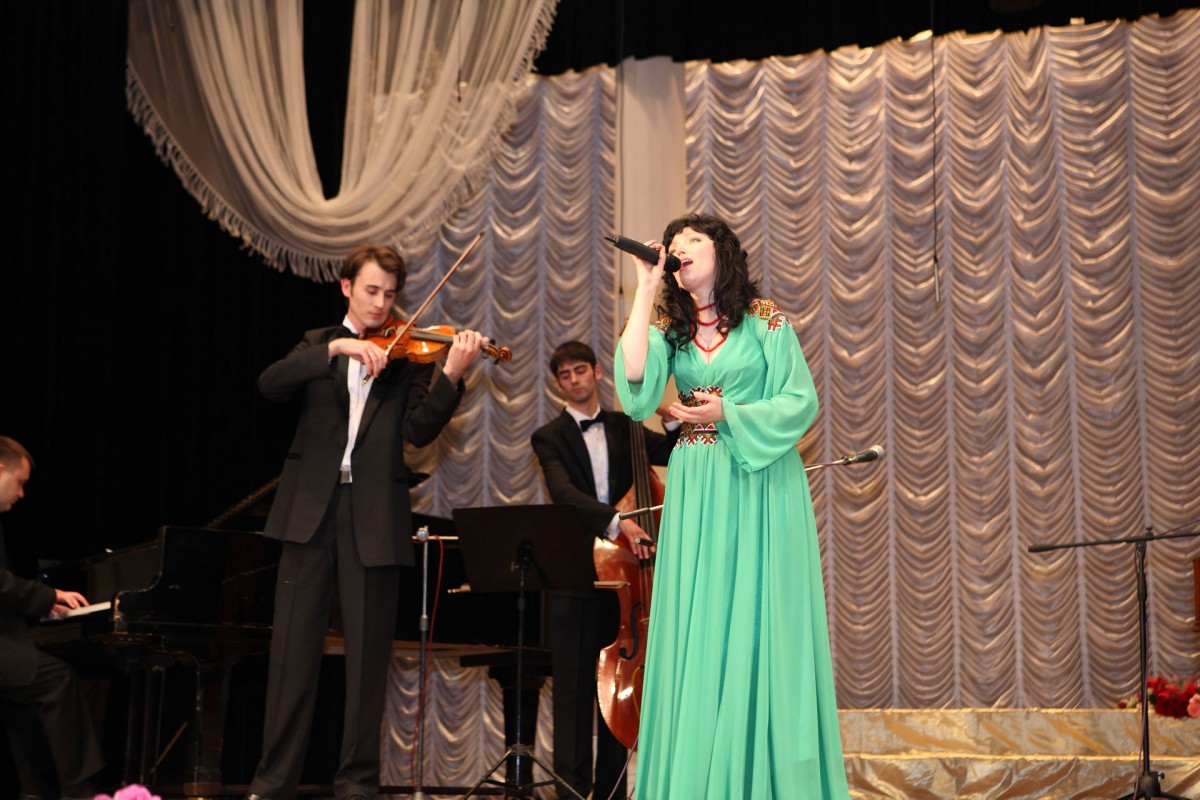 Фото: Ой, співаночки мої (творчий вечір 2011) - Надія Кулик