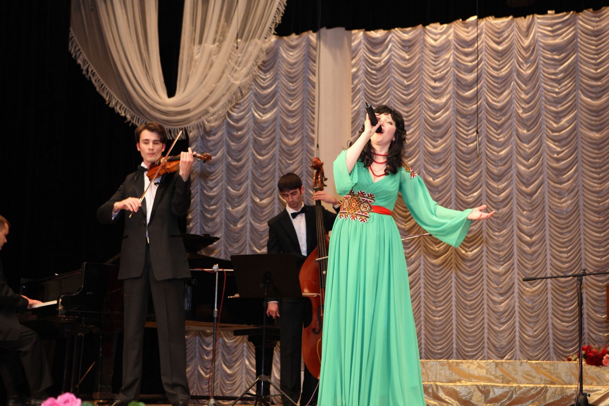 Фото: Ой, співаночки мої (творчий вечір 2011) - Надія Кулик